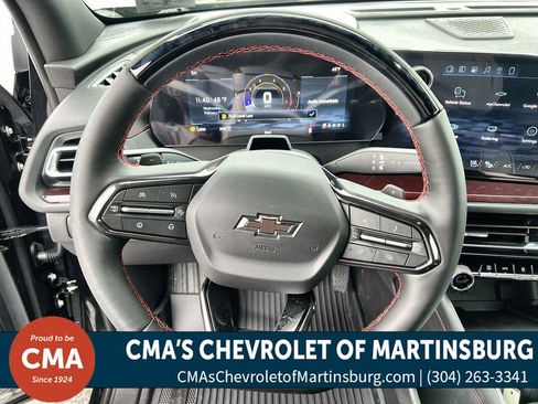 New 2026 Chevrolet Traverse RS w/ LPO, Floor Liner Package AWD/4WD image 16