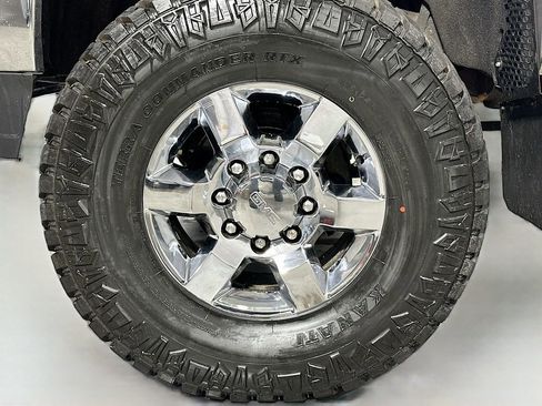 Used 2015 GMC Sierra 2500 SLT AWD/4WD image 31
