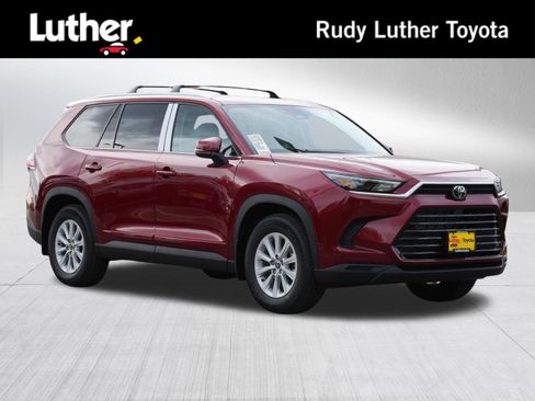 New 2026 Toyota Grand Highlander AWD Hybrid image 1