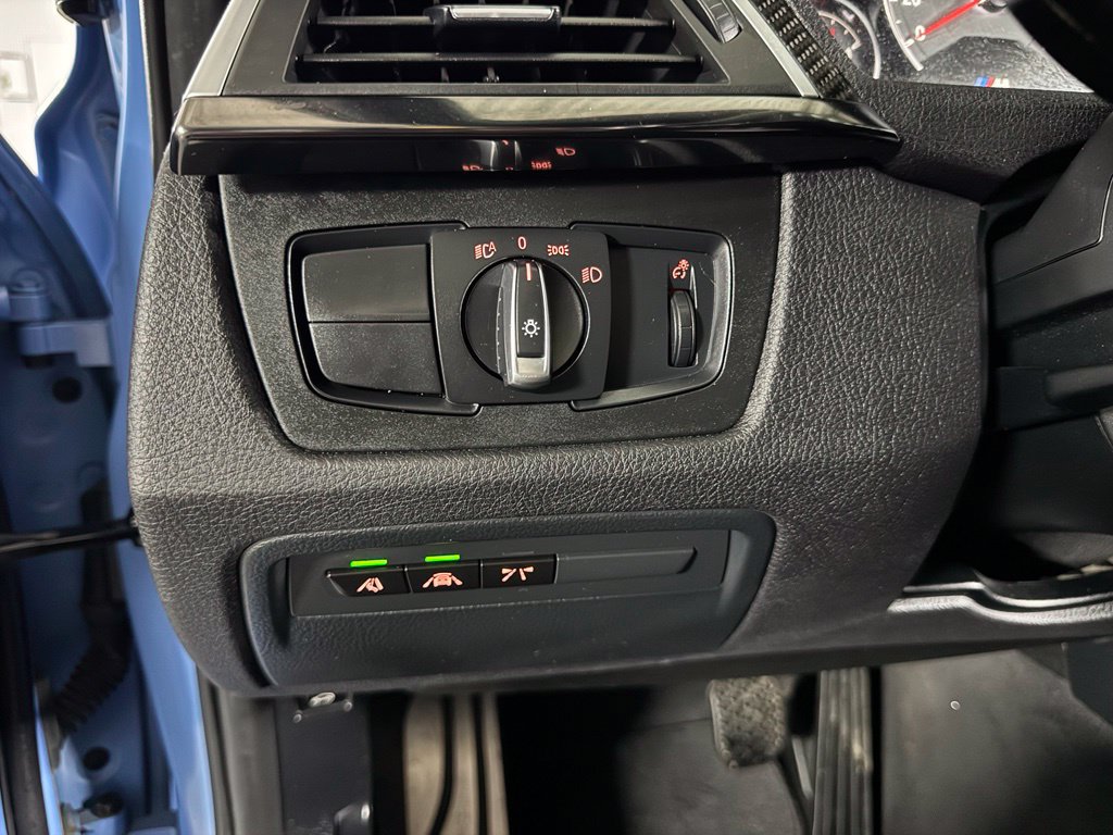 Used 2017 BMW M3 RWD image 28