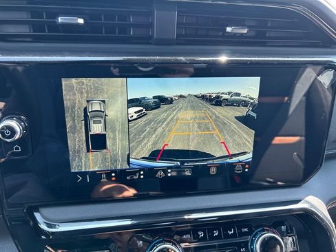 New 2026 GMC Sierra 1500 AT4 w/ AT4 Premium Package AWD/4WD image 25