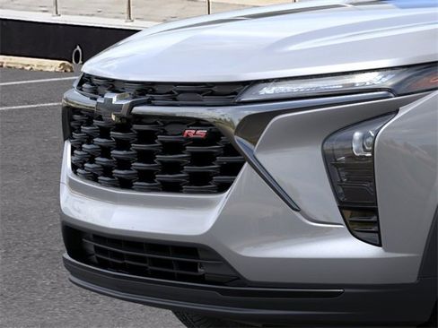 New 2026 Chevrolet Trax RS w/ Driver Confidence Package FWD image 13