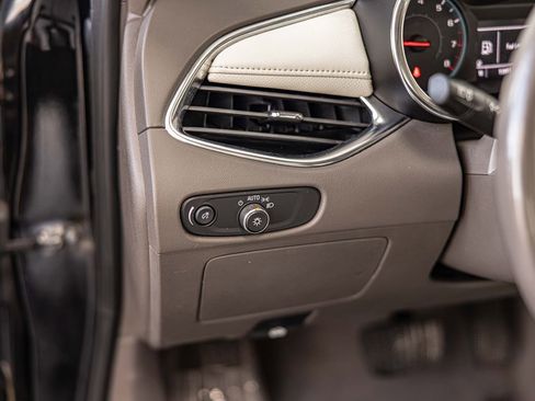 Used 2020 Chevrolet Malibu LT w/ Leather Package image 20