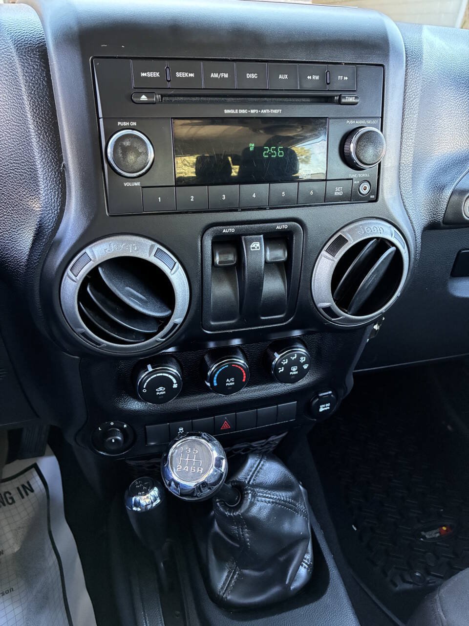 Used 2014 Jeep Wrangler Sport w/ Quick Order Package 23S AWD/4WD image 18