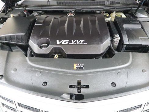Used 2013 Cadillac XTS Premium AWD/4WD image 24