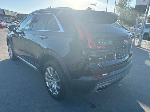 Used 2023 Cadillac XT4 Premium Luxury AWD/4WD image 4