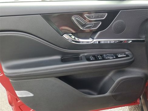 Certified 2023 Lincoln Corsair Reserve w/ Equipment Group 201A image 11