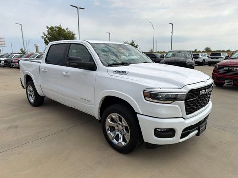 New 2027 RAM 1500 4x4 Crew Cab image 7