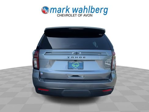 Used 2021 Chevrolet Tahoe Z71 w/ Luxury Package AWD/4WD image 7