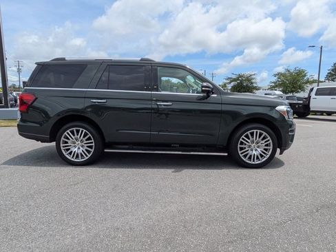 Used 2023 Ford Expedition Limited AWD/4WD image 4
