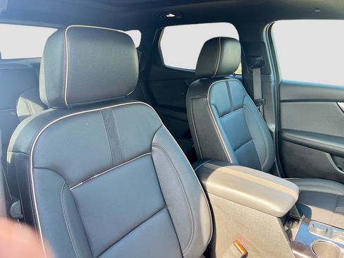 Used 2025 Chevrolet Blazer Premier w/ LPO, Black Sport Package FWD image 29