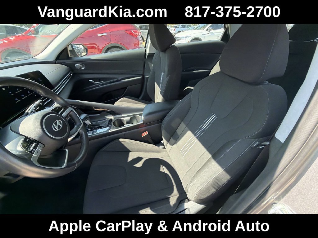 Used 2025 Hyundai Elantra SEL FWD image 15