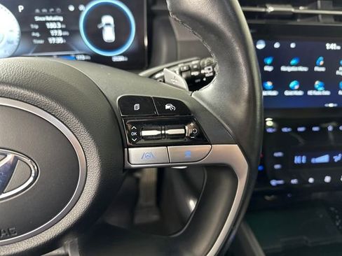 Certified 2022 Hyundai Tucson Limited image 16
