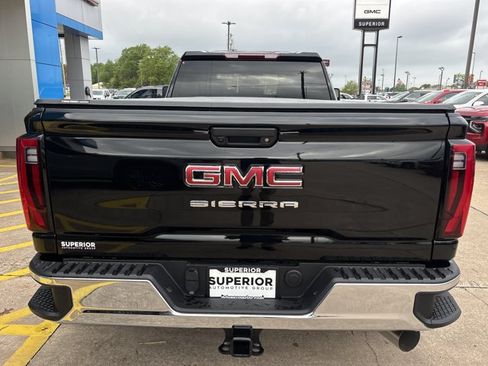 Used 2026 GMC Sierra 3500 Pro RWD image 4