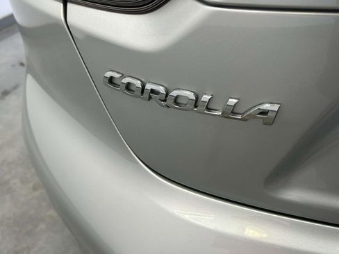 Used 2024 Toyota Corolla LE FWD image 10