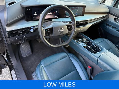 Used 2025 Nissan Murano Platinum w/ Cargo Package AWD/4WD image 12