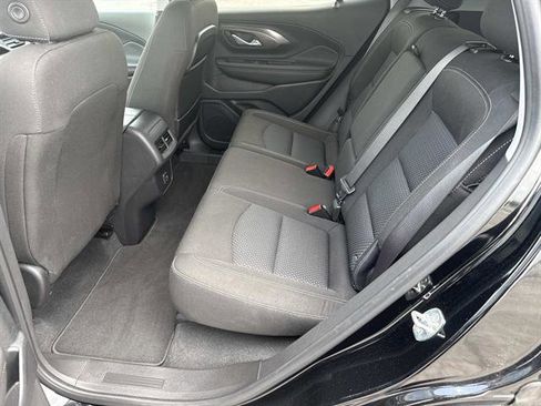 Used 2023 GMC Terrain SLE w/ Driver Convenience Package FWD image 16