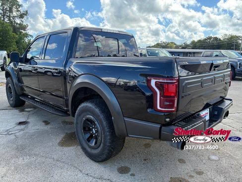 Used 2018 Ford F150 Raptor w/ Equipment Group 802A Luxury AWD/4WD image 9