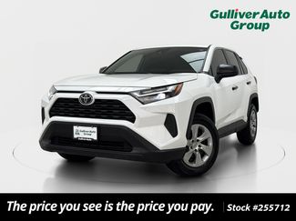 Used 2023 Toyota RAV4 LE FWD video 1