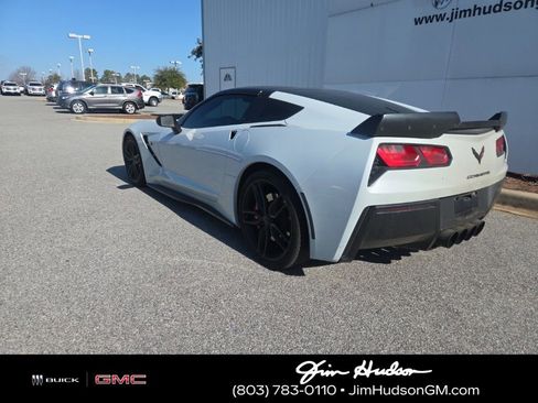 Used 2019 Chevrolet Corvette Stingray Coupe w/ Carbon Flash Badge Package image 3