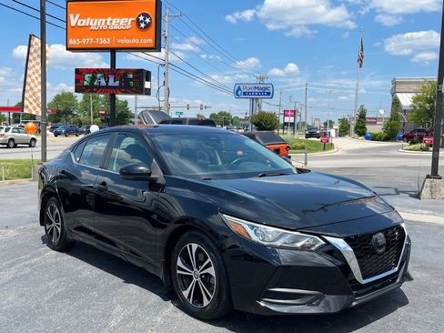 Used 2020 Nissan Sentra SV w/ Electronics Package FWD image 2