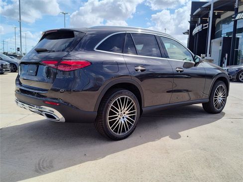 New 2026 Mercedes-Benz GLC 300 image 4