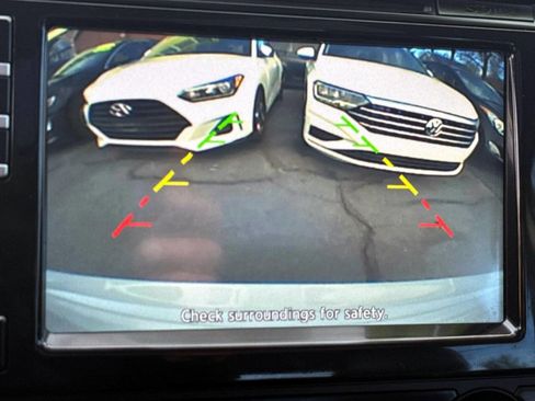 Used 2018 Nissan Maxima 3.5 SL image 19