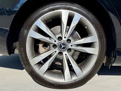 Used 2018 Mercedes-Benz C 300 C 300 Sedan 4D w/ Premium Package image 23