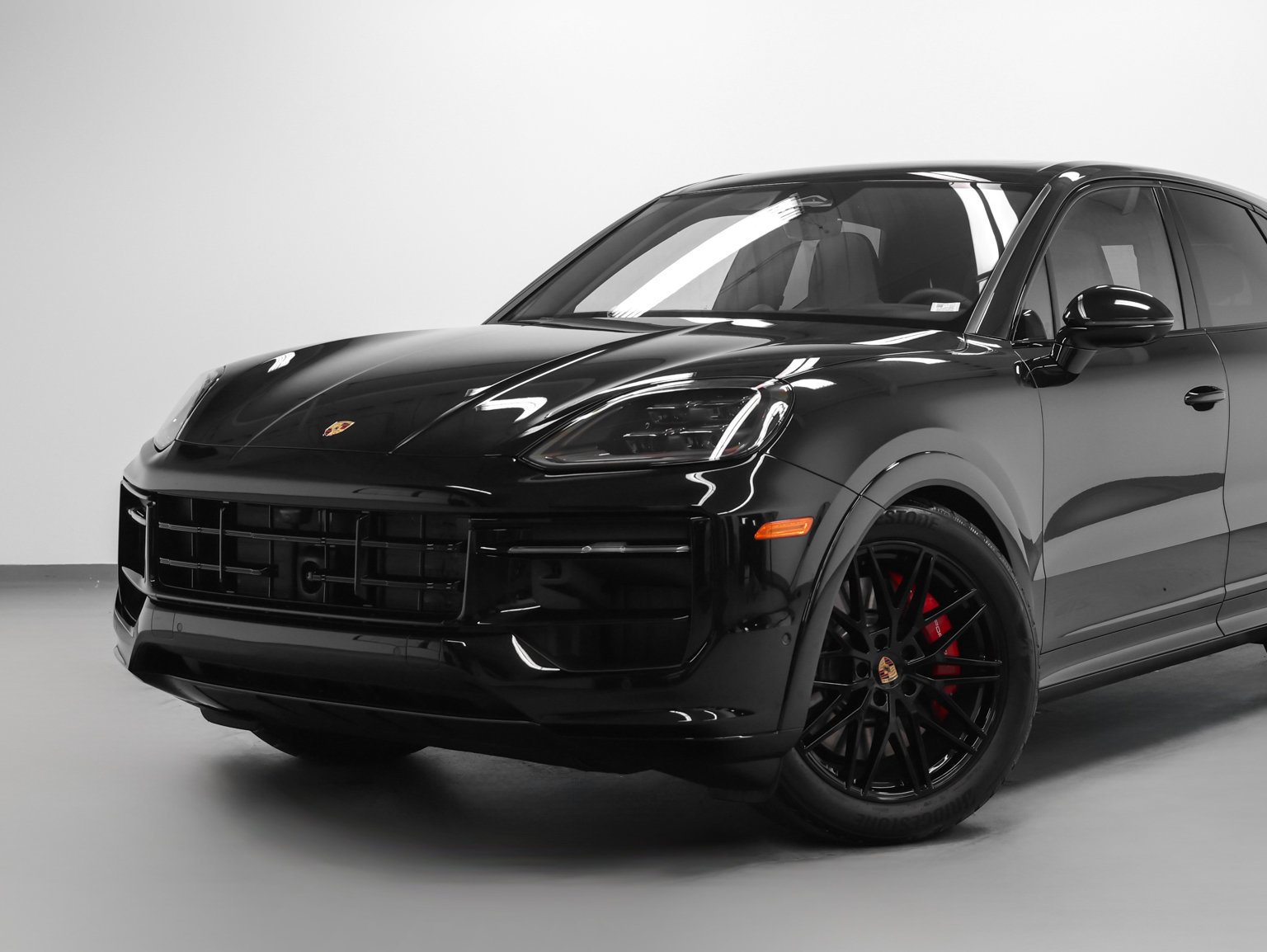 Certified 2026 Porsche Cayenne GTS AWD/4WD image 7