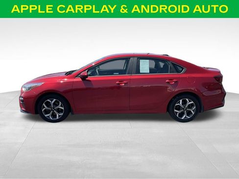 Used 2019 Kia Forte LXS FWD image 4