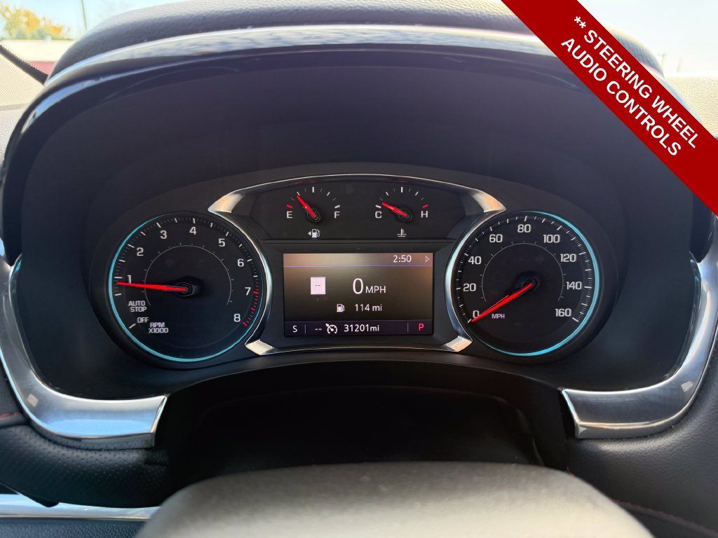 Used 2023 Chevrolet Traverse RS AWD/4WD image 21