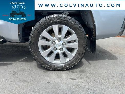 Used 2010 Toyota Tundra Limited AWD/4WD image 11