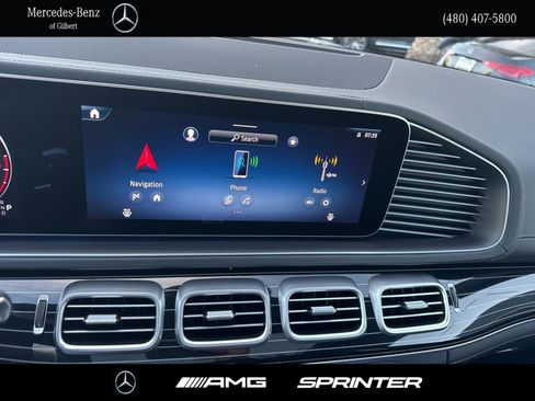 New 2026 Mercedes-Benz GLS 580 4MATIC image 25