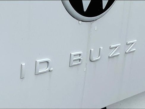 New 2025 Volkswagen ID. Buzz Pro S image 21