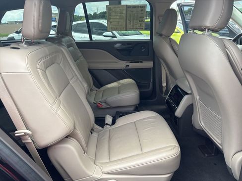 Used 2023 Lincoln Aviator Grand Touring w/ Equipment Group 301A AWD/4WD image 30