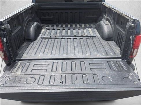 Used 2019 Ford F150 Lariat w/ Equipment Group 502A Luxury AWD/4WD image 10