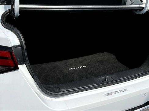 Used 2024 Nissan Sentra SV w/ All-Weather Package FWD image 9