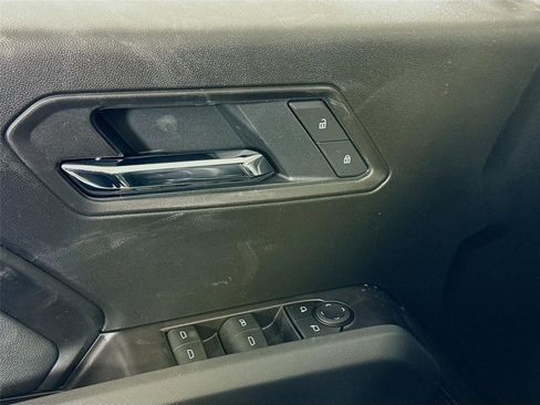 New 2026 GMC Canyon Elevation w/ Convenience Package image 13