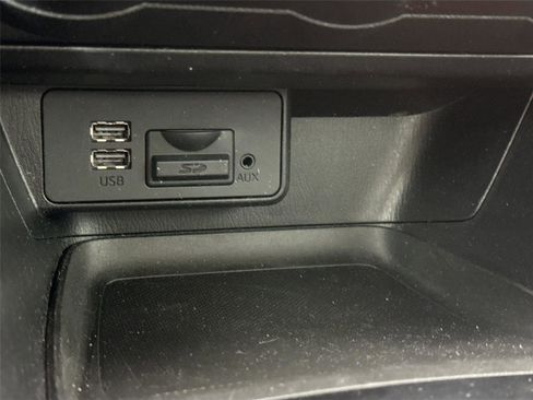 Used 2018 MAZDA MAZDA3 Sport w/ Preferred Equipment Package FWD image 25