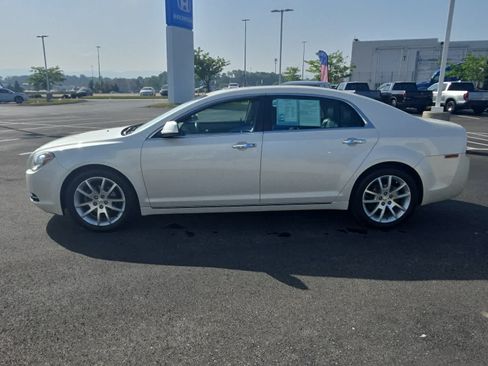 Used 2011 Chevrolet Malibu LTZ FWD image 5