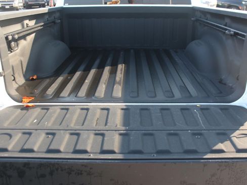 Used 2025 RAM 1500 Big Horn AWD/4WD image 11