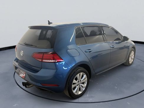 Used 2021 Volkswagen Golf 4-Door FWD image 3