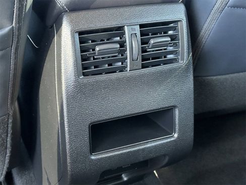 New 2026 Nissan Rogue SL image 15