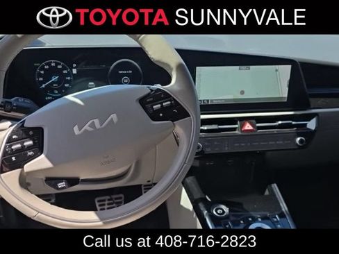 Used 2023 Kia Niro Wave FWD image 4