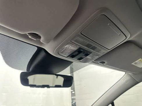 Used 2022 Honda Odyssey EX-L image 21