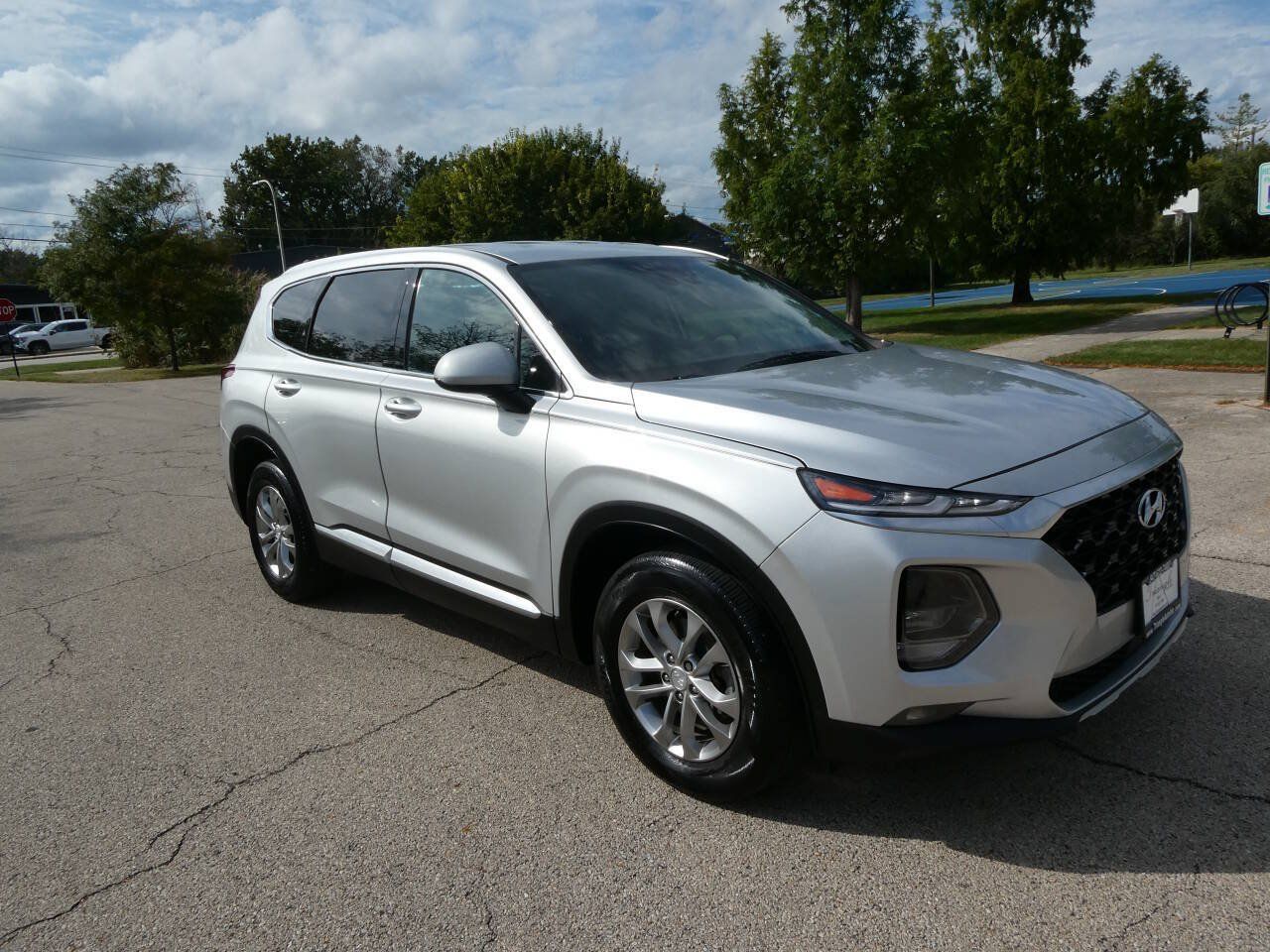 Used 2019 Hyundai Santa Fe SEL FWD image 3