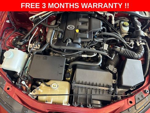 Used 2010 MAZDA MX-5 Miata Grand Touring w/ Premium Pkg RWD image 11