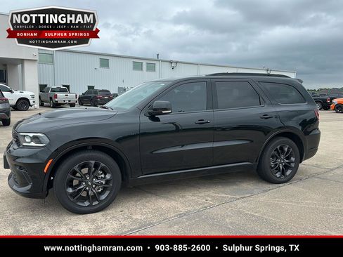 Used 2025 Dodge Durango R/T AWD/4WD image 3