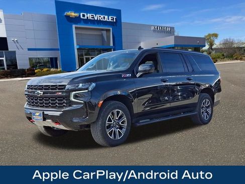 Used 2024 Chevrolet Suburban Z71 image 33