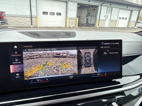 Used 2023 BMW X7 xDrive40i w/ Executive Package AWD/4WD image 11